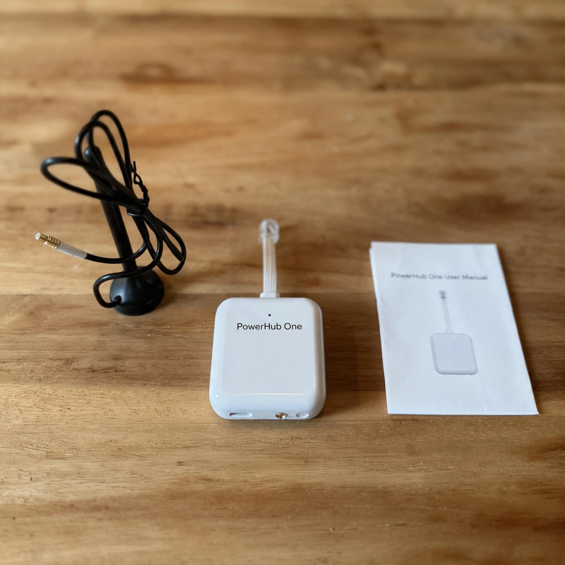PowerHub P1-meter met kabel en handleiding